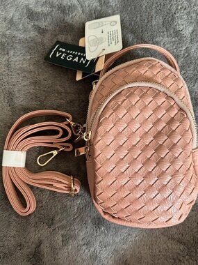 NWT Vegan Leather Light Pink Crossbody Bag